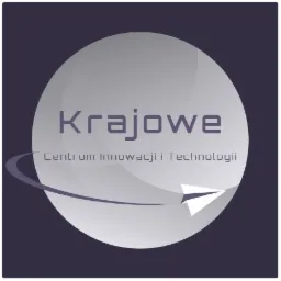 Logo Krajowe Centrum Innowacji i Technologii z papierowym samolotem na szarym okręgu i ciemnofioletowym tle.