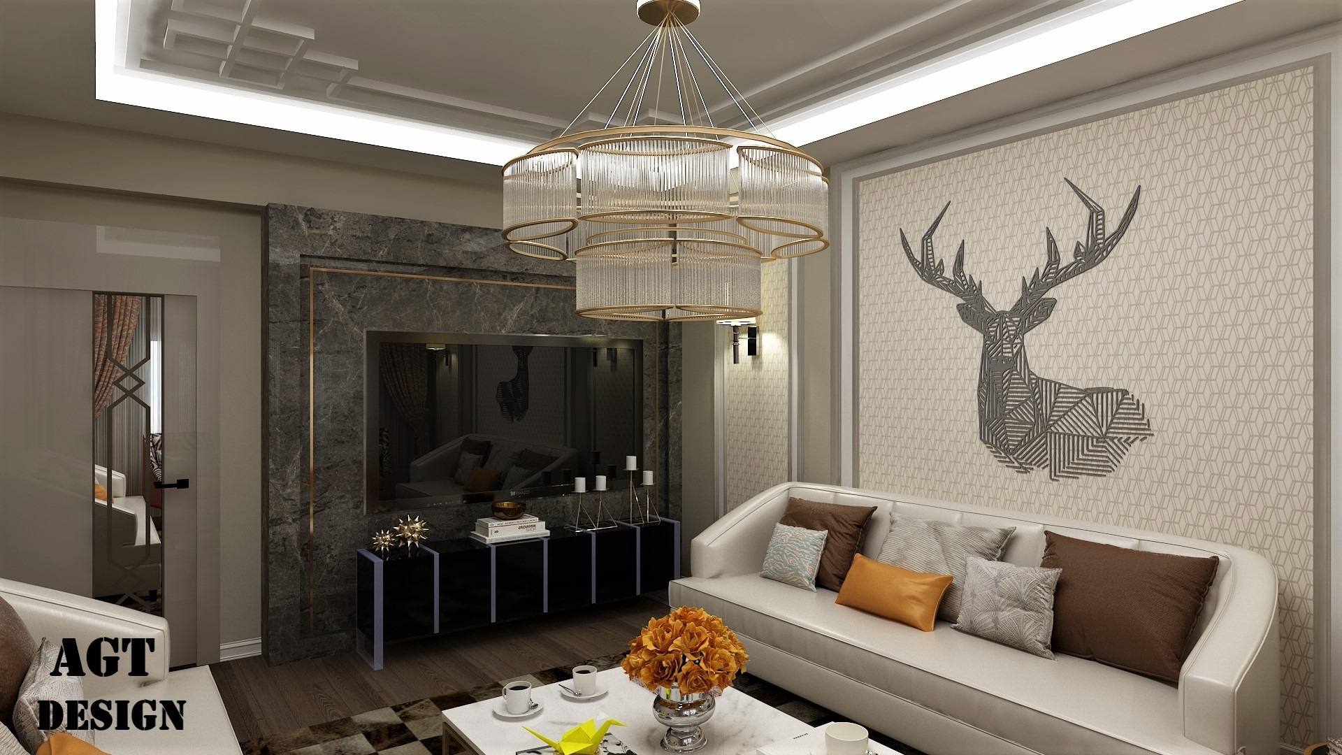 Nowoczesny salon z białym narożnikiem, dekoracyjną ścianą z motywem jelenia, czarną szafką RTV, marmurowym obramowaniem telewizora i efektownym, wielopoziomowym żyrandolem z elementami szkła.