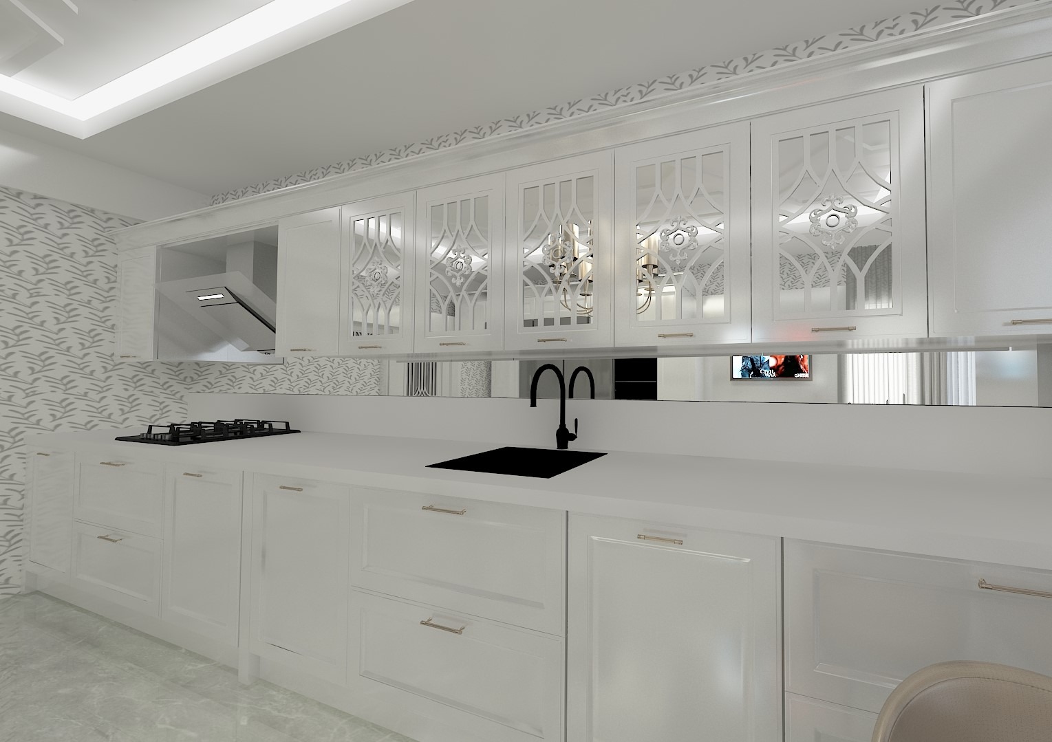 Biała kuchnia z frezowanymi frontami szafek wiszących, czarną armaturą i blatem z konglomeratu, widok na płytę grzewczą i odbicie żyrandola w lustrzanym panelu.