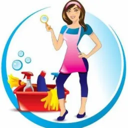 Karykaturalna ilustracja kobiety w różowym fartuchu, niebieskich legginsach i z opaską na włosach, trzymającej lupę, z wiadrem pełnym środków czystości (mop, spryskiwacze, rękawice) w Legnicy,...