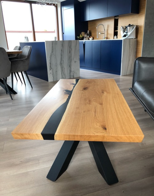 Stolik kawowy dębowy 120x80 z żywicą