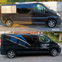 Czarny bus budowlany przed i po oklejeniu reklamowym. Górne zdjęcie przedstawia busa z informacją o budowie obiektów żelbetowych, robotach ciesielskich i zbrojarskich. Dolne zdjęcie przedstawia ten...