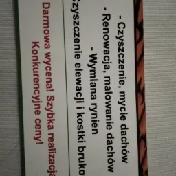 Wizytówka firmy oferującej usługi czyszczenia i renowacji dachów, elewacji oraz wymiany rynien, z informacją o darmowej wycenie i konkurencyjnych cenach.