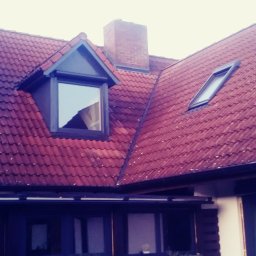 Obróbka wystawek i montaż okien dachowych w Niemczech