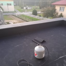 Hydroizolacja Cygan - Czyszczenie Dachu Czarna