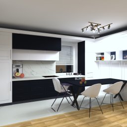 Meble-Pol sp. z o.o. - Wizualizacja nowoczesnej kuchni z białymi szafkami górnymi i czarnymi dolnymi, marmurowym backsplashiem, drewnianymi lamelami na ścianie i czarnym stołem jadalnym z białymi krzesłami.