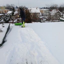 Odśnieżanie dachów Borki 2