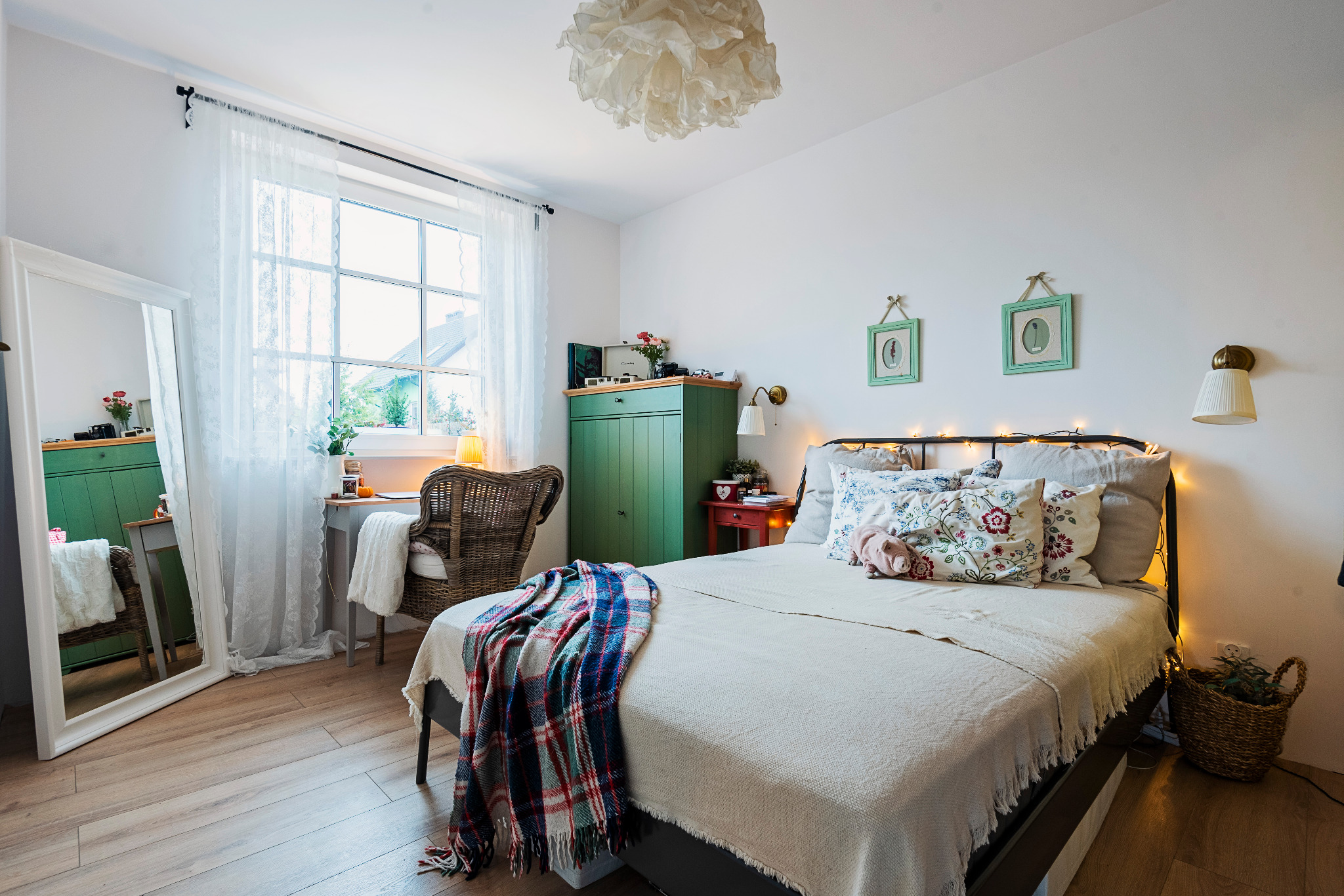 Wnętrza Nieoczywiste - projekt domu w stylu skandynawskim - sypialnia