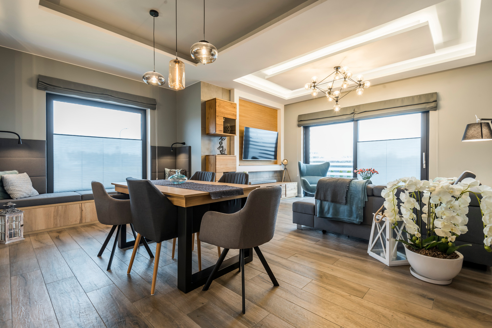 Wnętrza Nieoczywiste - projekt domu w stylu nowoczesnym - salon z jadalnia