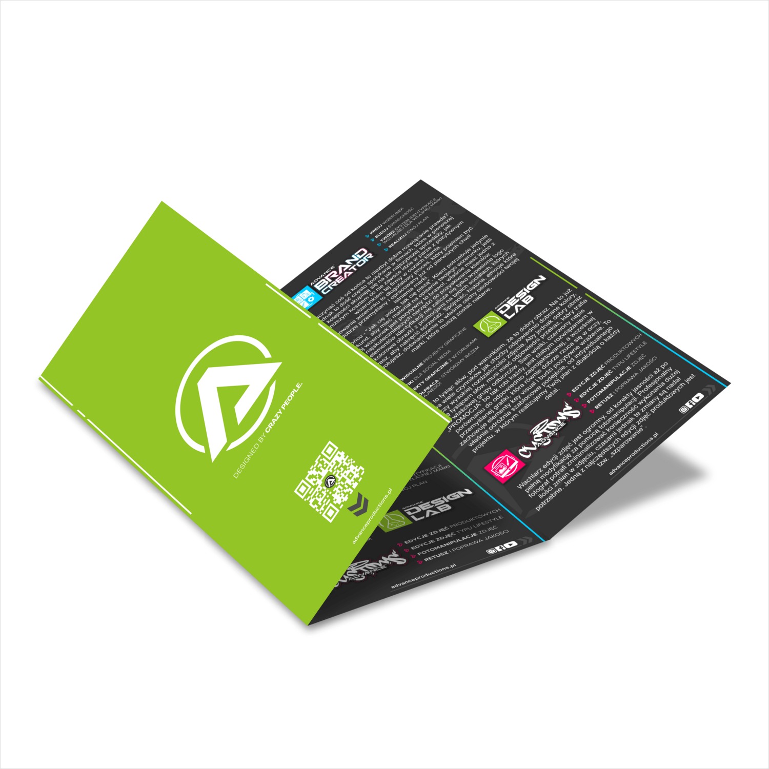 Rozłożona, trójdzielna ulotka reklamowa studia graficznego z zielonymi akcentami i QR kodem, prezentująca ofertę edycji zdjęć i projektów graficznych.
