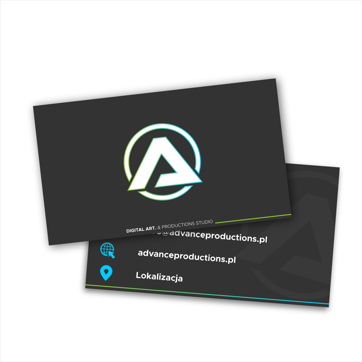 Dwie wizytówki firmy Digital Art & Productions Studio, jedna ułożona na drugiej pod kątem, prezentujące logo z literą A w okręgu z gradientem zieleni i błękitu, adres strony internetowej oraz ikonę...