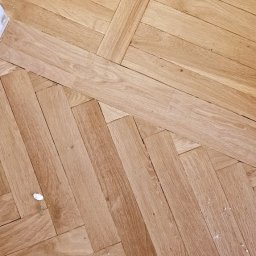 Stolarnia Białołęka Adam Cieslik - Próg naprawiony