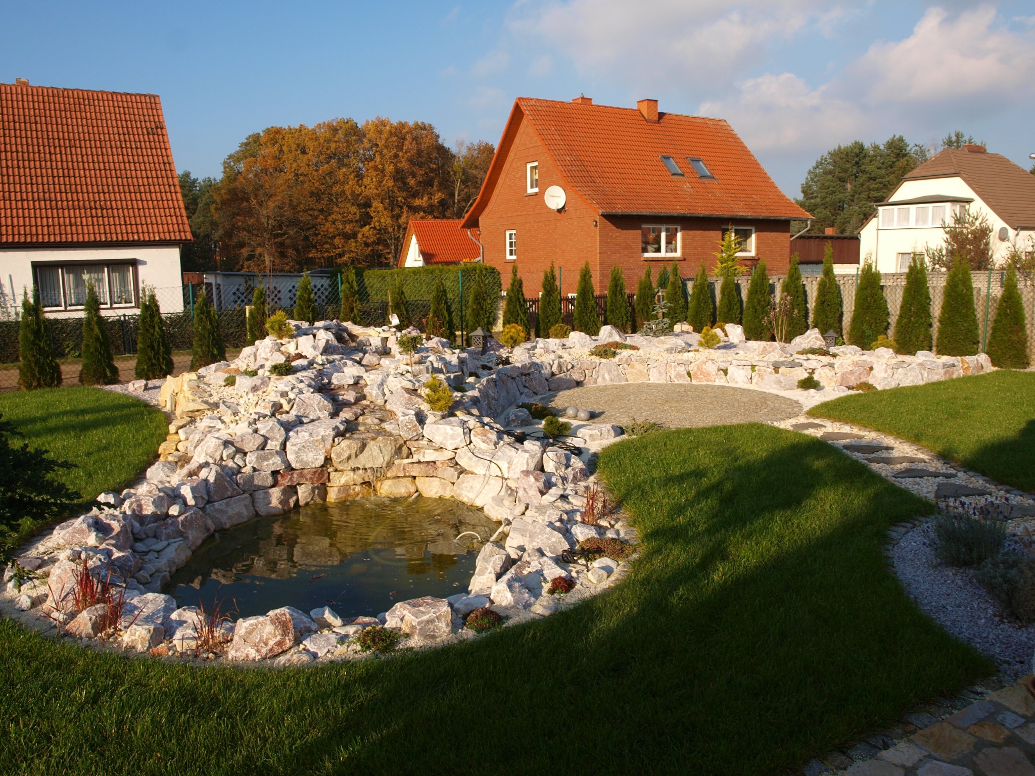 OGRÓD W LÖCKNITZ- oczko wodne