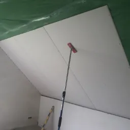 folia paroizolacyjna, taśma poślizgowa i kręcenie płyt