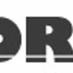 Logo firmy DRE w odcieniach szarości na białym tle.