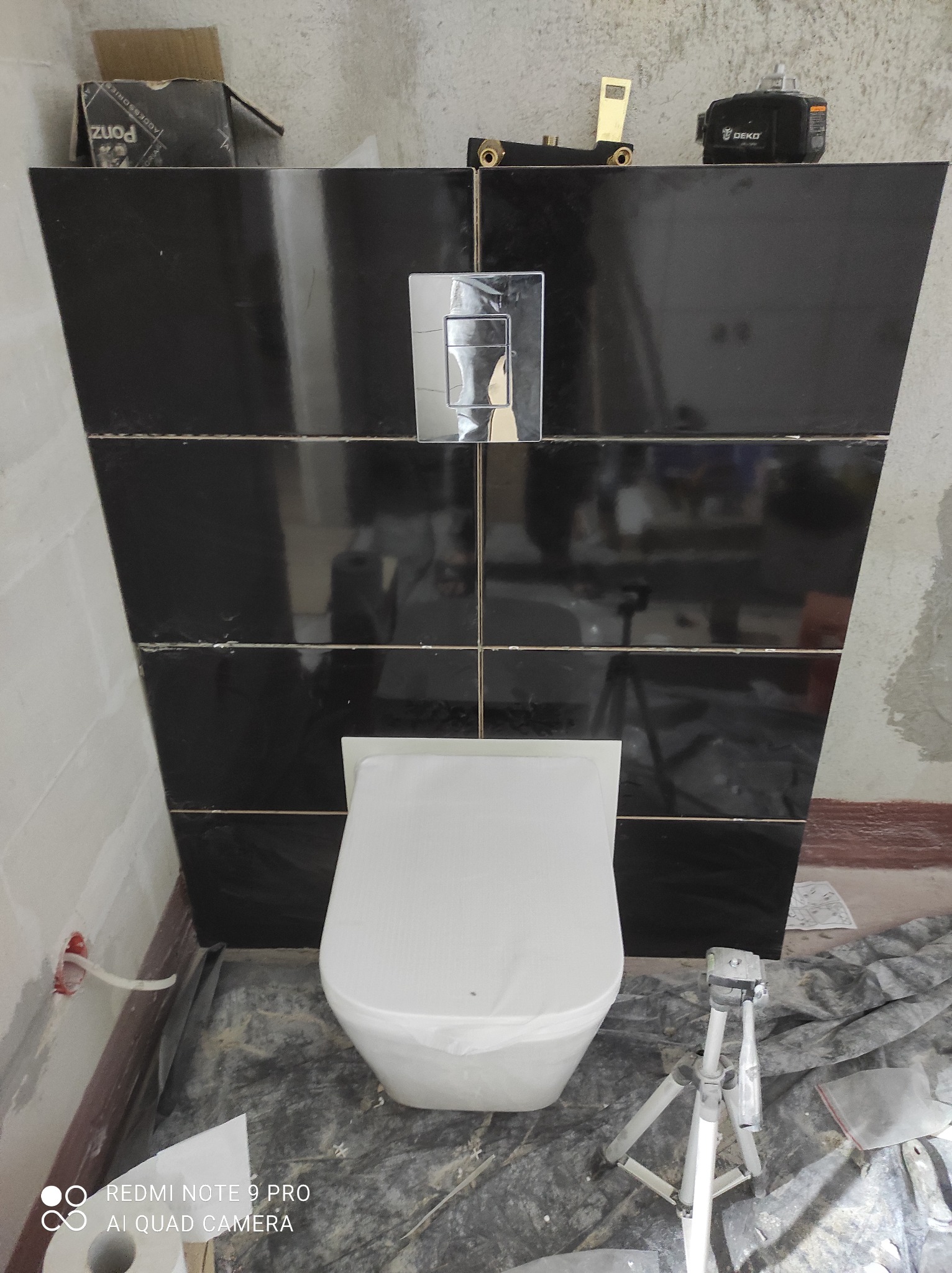 Zabudowa stelaża WC