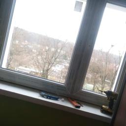 Montaż stolarki okiennej. 