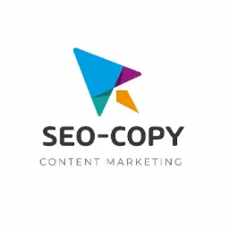 Kolorowe logo w kształcie kursora myszy z napisem SEO-COPY Content Marketing na białym tle.