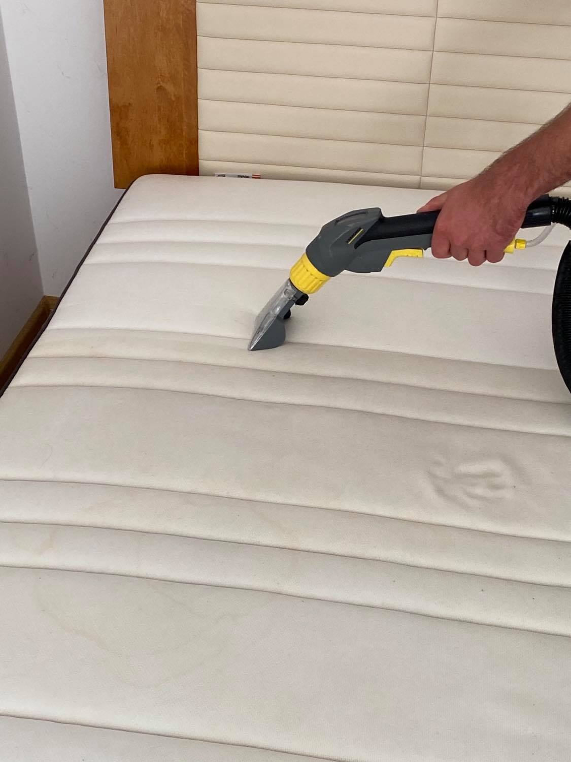 Czyszczenie materaca