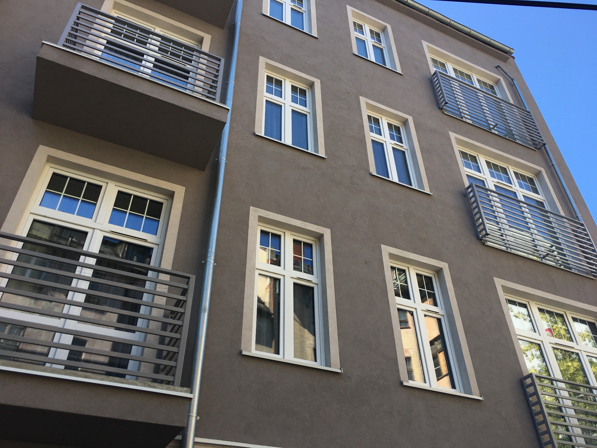 Balustrady balkonowe w ApartHotel Brassel