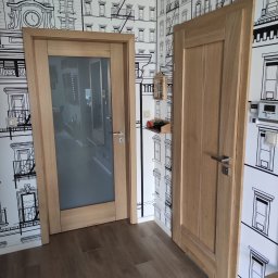 Możemy również wykonać drzwi pokojowe drewniane z przeszkleniem