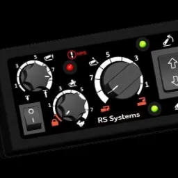 Panel sterowania RS Systems z pokrętłami, przełącznikiem i przyciskami góra/dół, otoczony czarną obudową, z widocznymi ikonami i diodami sygnalizacyjnymi.