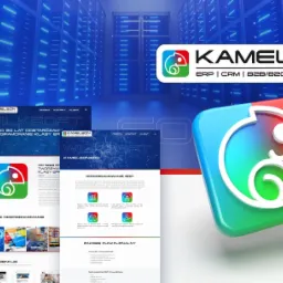 Kompozycja prezentująca stronę internetową firmy informatycznej z logo kameleona na tle serwerowni, podkreślająca doświadczenie w dostarczaniu oprogramowania ERP, CRM, B2B/B2C, B2E, WMS i BI.
