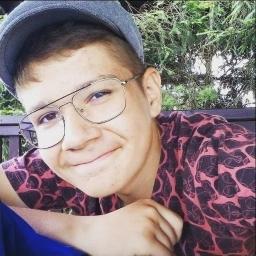 Filip Czeraszewski - Grafik komputerowy Dubeninki
