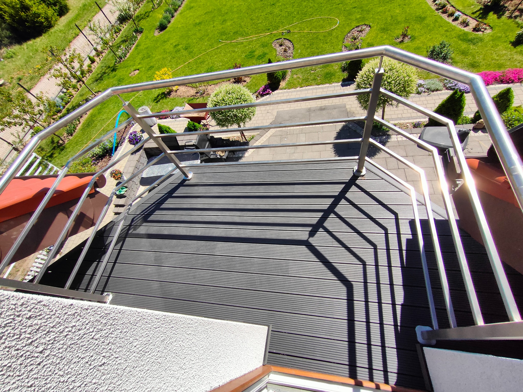 Balkon z deski kompozytowej