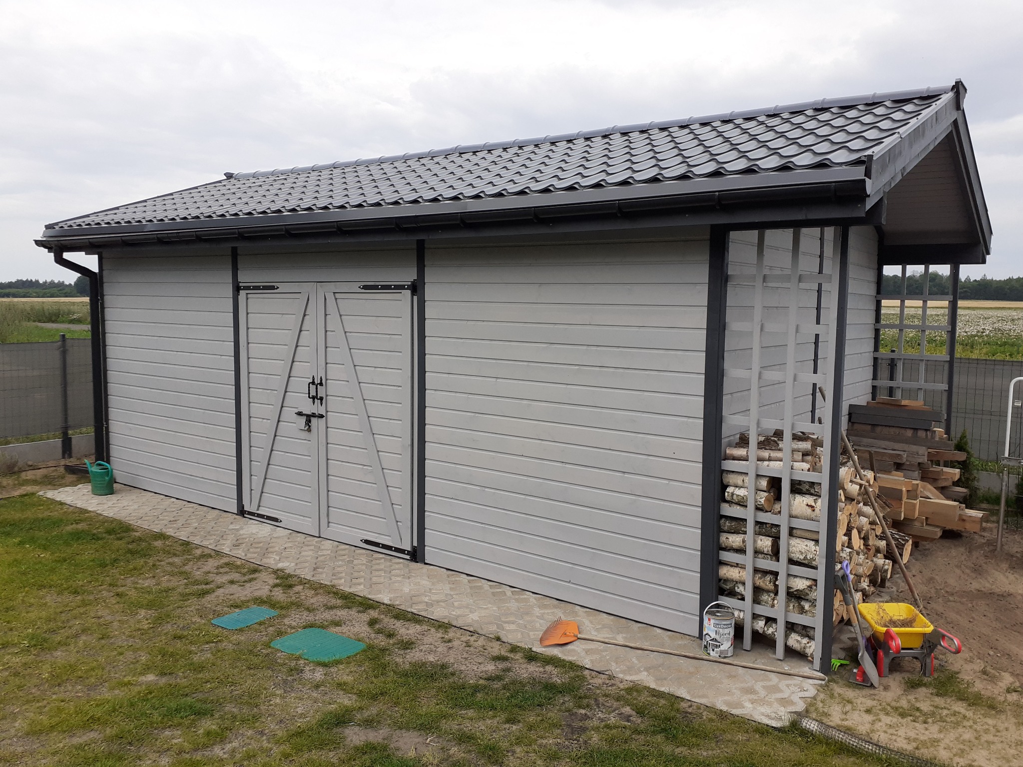 Szopa na sprzęt ogrodniczy/rowery