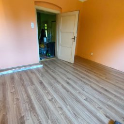 Piorun Piotr Szojda - Korzystny Montaż Ogrodzeń Panelowych Tychy