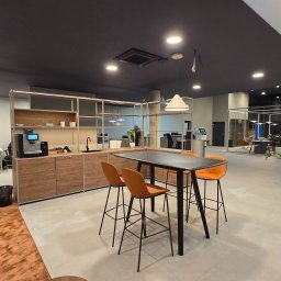 Fit-Out - Generalny remont Salonu samochodowego BMW Bońkowscy w Gorzowie Wielkopolskim.