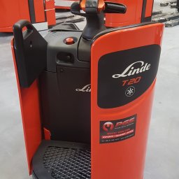 Dostawa nowych wózków Linde T20 SP przystosowanych do pracy w chłodni.