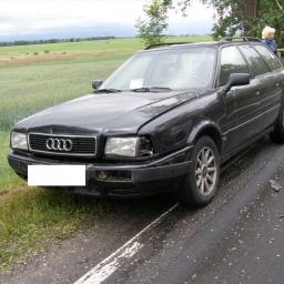 Audi 80 Avant 2,0 benz. 1992 uszkodzona w kolizji