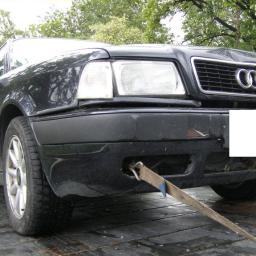Audi 80 Avant 2,0 benz. 1992 uszkodzona w kolizji