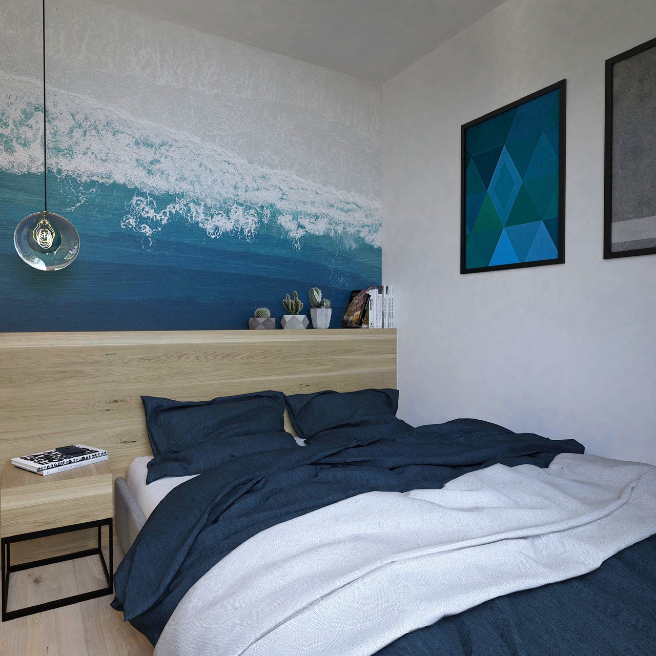 Nowoczesna sypialnia z łóżkiem w odcieniach granatu i bieli, drewnianym zagłówkiem z dekoracjami, lampą wiszącą z przezroczystego szkła i ścianą z motywem fal oceanu. Na ścianie wiszą geometryczne...