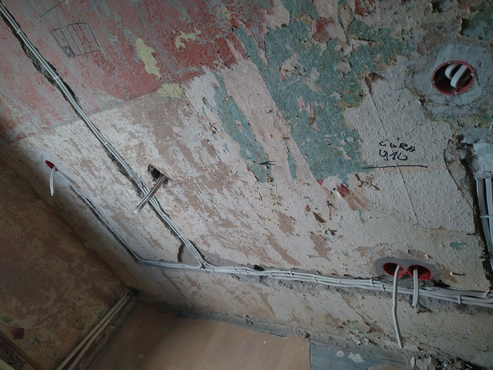 Instalacja elektryczna w mieszkaniu.