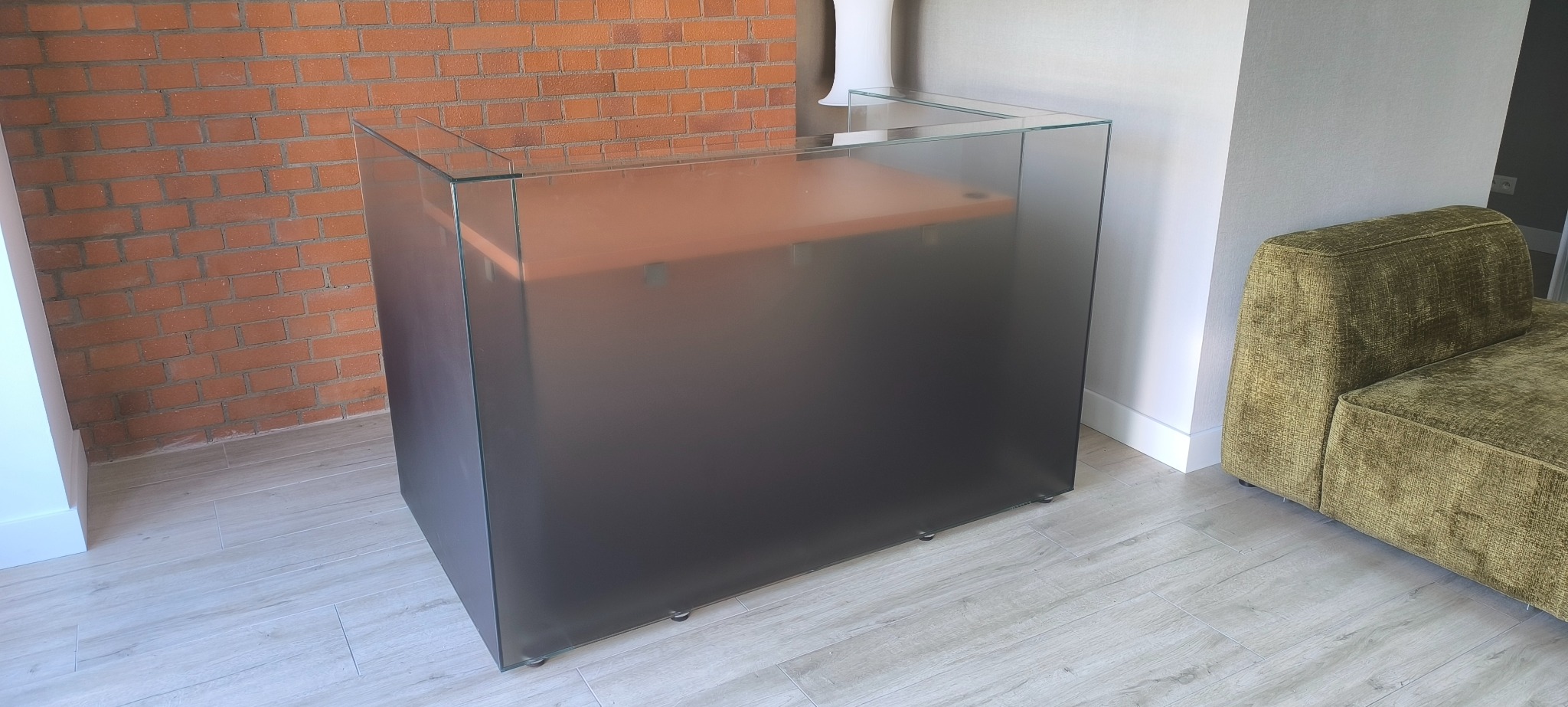 Lada Recepcja Biurko szklane z podświetleniem LED