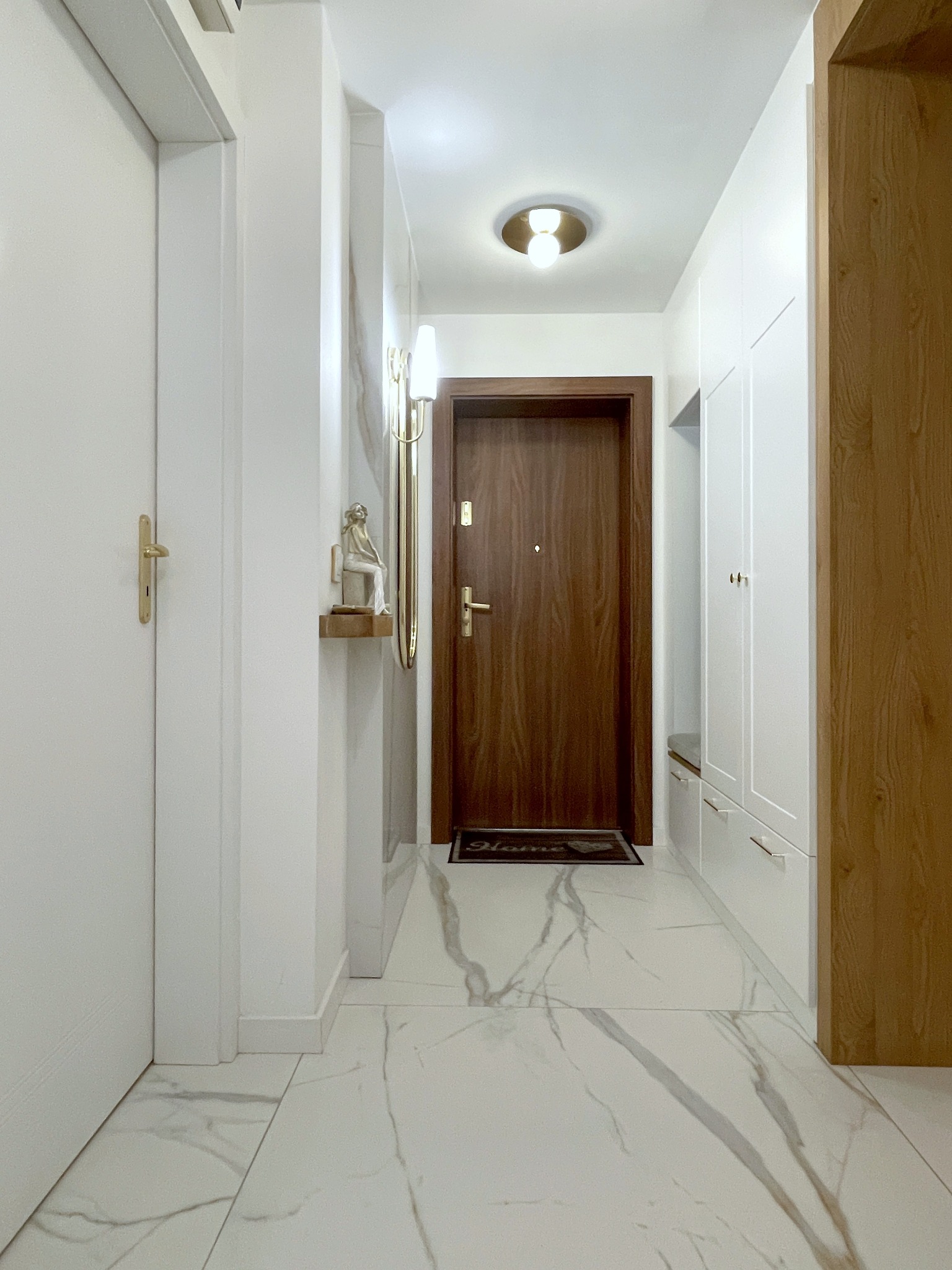 Mieszkanie w Zakopanem, przedpokój.