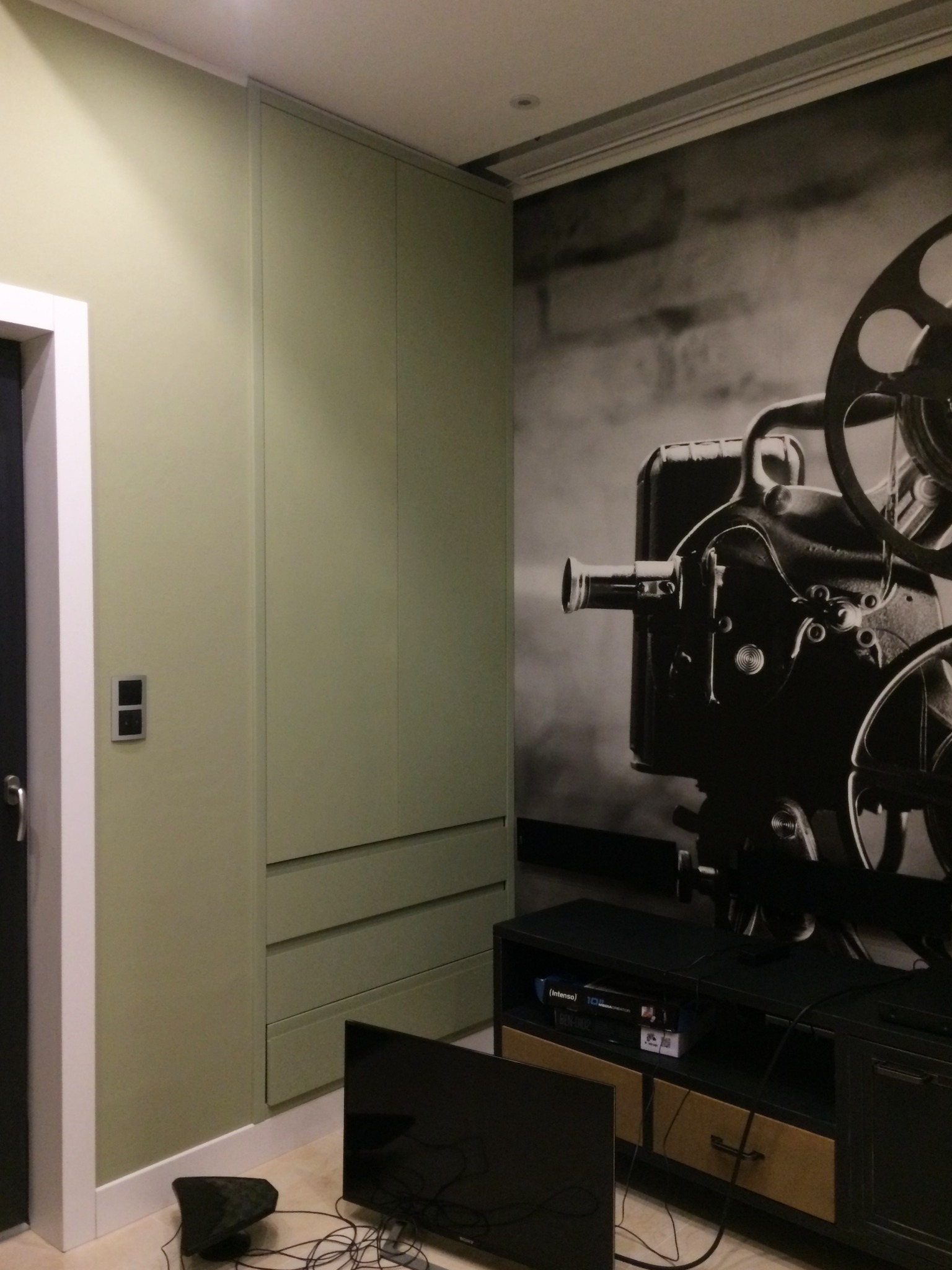 Pokój kinowy na poddaszu