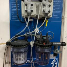 Instalacja dozowania chemii fontanna 