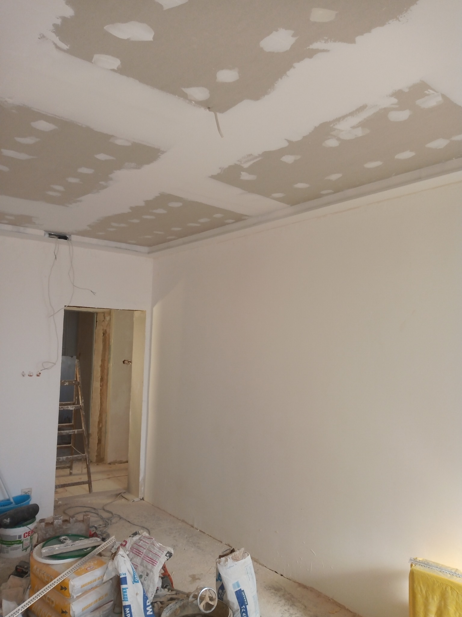 Sufit podwieszany z półką LED Plus elektryka