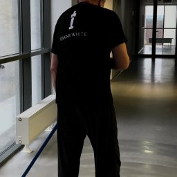 Mycie posadzki systemem kuwetowym