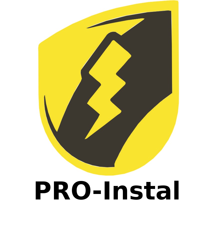 Logo firmy PRO-Instal z symbolem błyskawicy w żółto-czarnej tarczy.