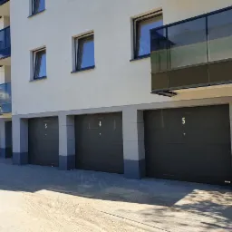 Nasz realizacja bramy garażowe segmentowe w Olecku - 10 szt.