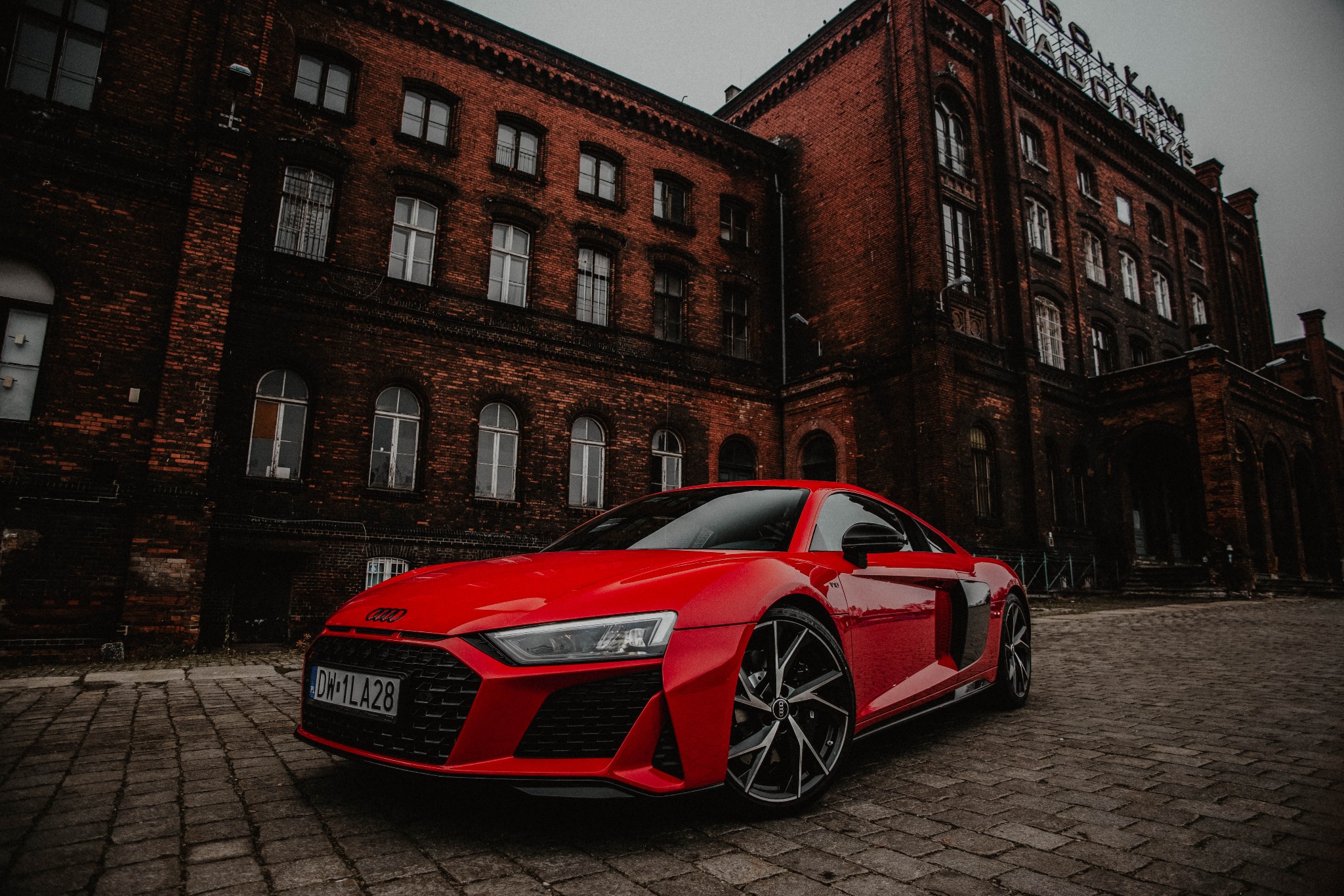 Audi R8 - sesja dla wypożyczalni samochodów sportowych.