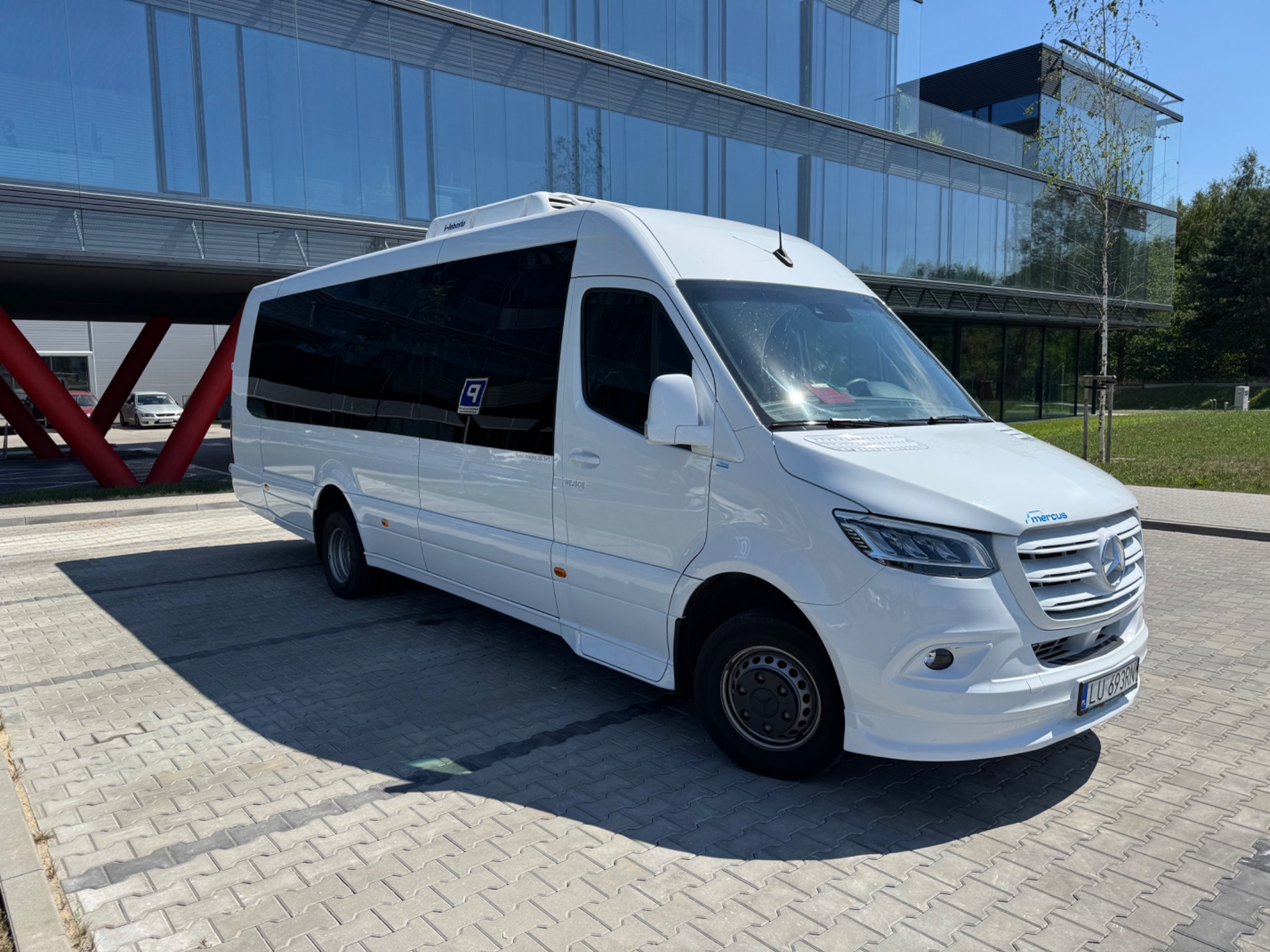 Mercedes Sprinter 2023r. 26 miejsc
