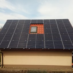 Montaż instalacji 8,5kW, panele fotowoltaiczne Longi Half Cut, Solaredge + optymalizatory mocy