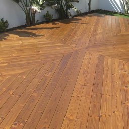 Interwald - Podest drewniany na tarasie - ten wyszedł tak duży, że nazywaliśmy go parkietem do tańca :)