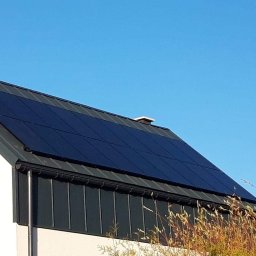 Instalacja o mocy 5,8 kWp na domu w Rudzie Śląskiej.
Podzespoły: 
- moduły Sunpower P3 325W Full Black
- inwerter Solaredge
- konstrukcja Van der Valk